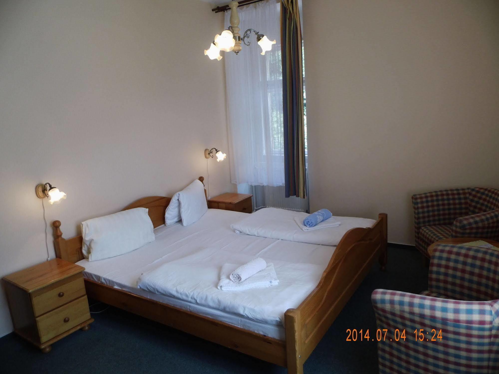 Pension Villa Berolina Mariánské Lázně Екстериор снимка